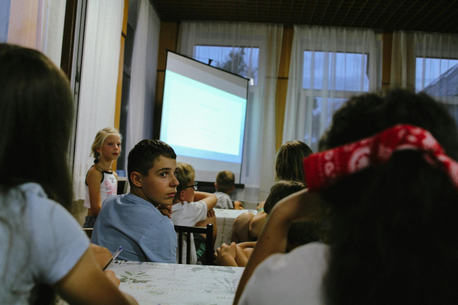 Starachowice: Edukacja przez działanie. Uczniowie sprzedają palmy i jeżdżą na rowerach